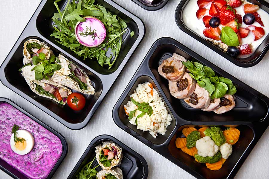 Czy catering dietetyczny to dobry pomysł dla osób na rehabilitacji?